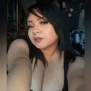 Meet your Posher, Gigi